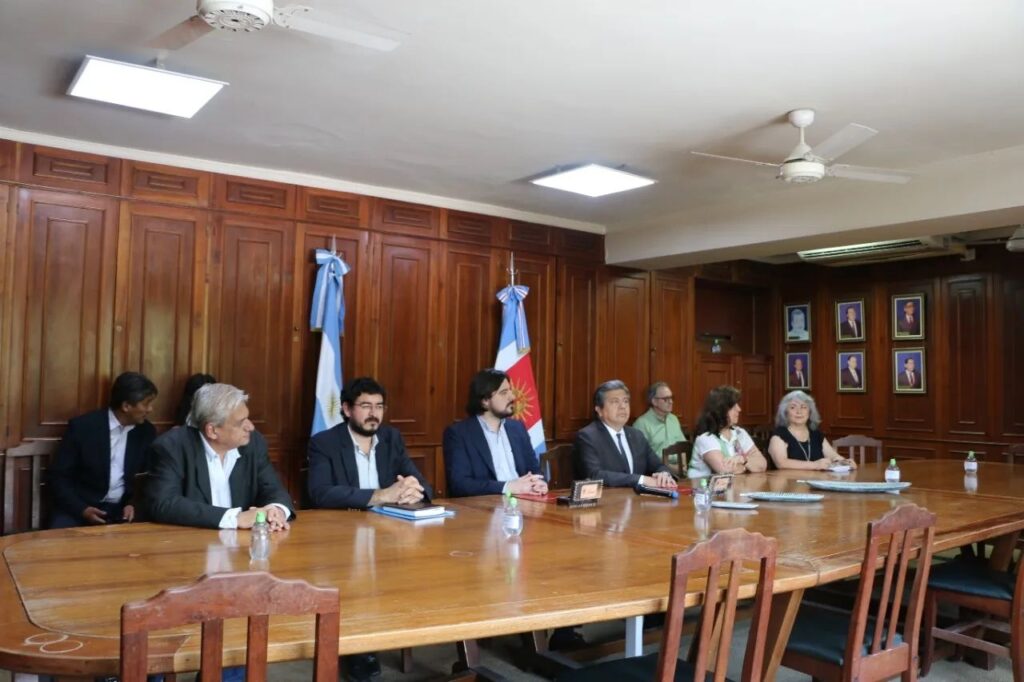 Firma de convenio con la Universidad Nacional de Santiago del Estero
