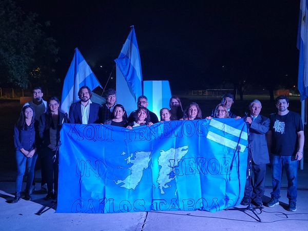 Vigilia por los caídos en Malvinas