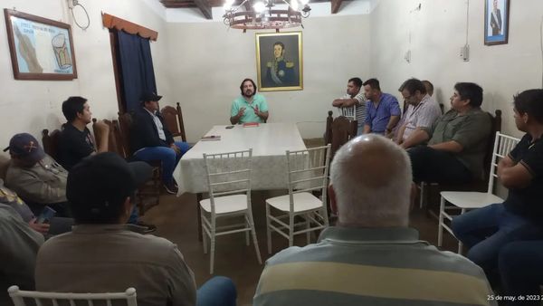 El intendente Ing. Felipe Cisneros se reunió con empresarios de aserraderos