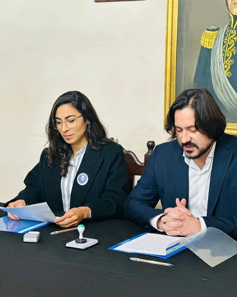 Firma de Convenio entre la Municipalidad de Monte Quemado y Humanitarismo Comunidad