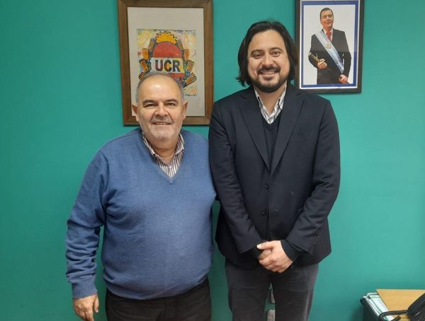 Cisneros anunció que se ejecutarán cuadras de la ciudad de Monte Quemado