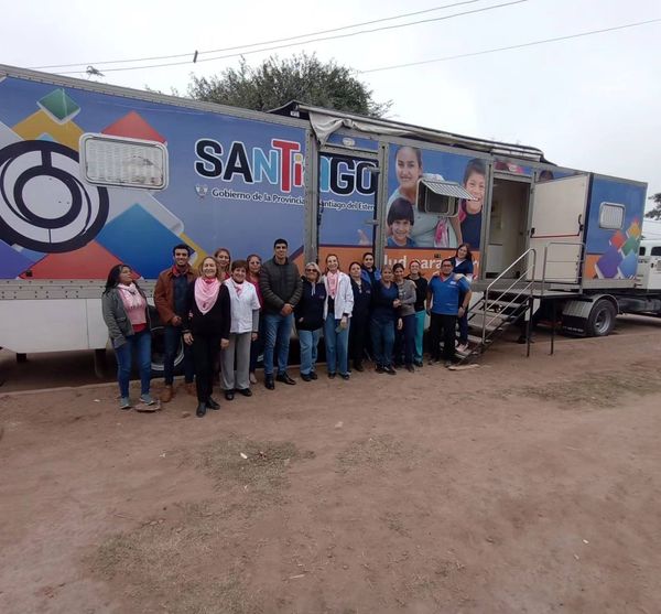 Operativo de Fundación Mujer y la Unidad Sanitaria Móvil en Monte Quemado