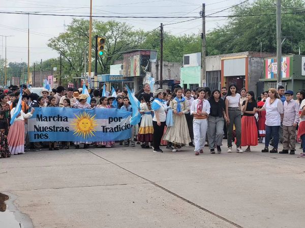 Gran caminata y encuentro por el Día de la Tradición