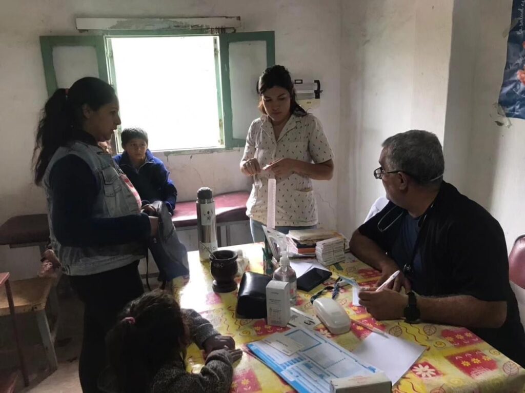 OPERATIVO DE SALUD EN LA LOCALIDAD DE URUTAÚ