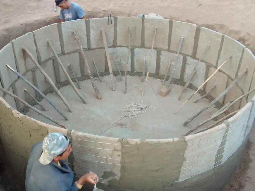 Construccion de cisternas en zona rurales de Monte Quemado y el departamento copo