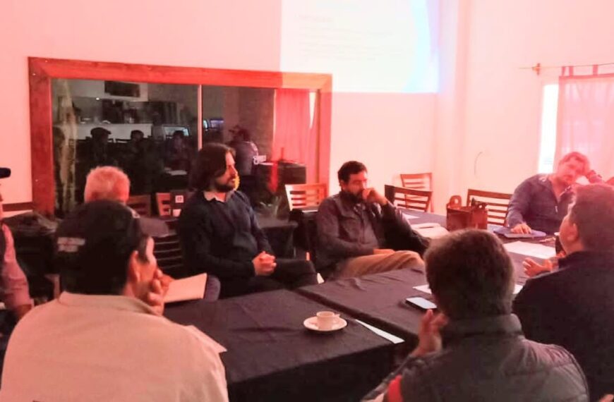 CISNEROS SE REUNIÓ CON REPRESENTANTES DE INSTITUCIONES Y ORGANIZACIONES DE PRODUCTORES
