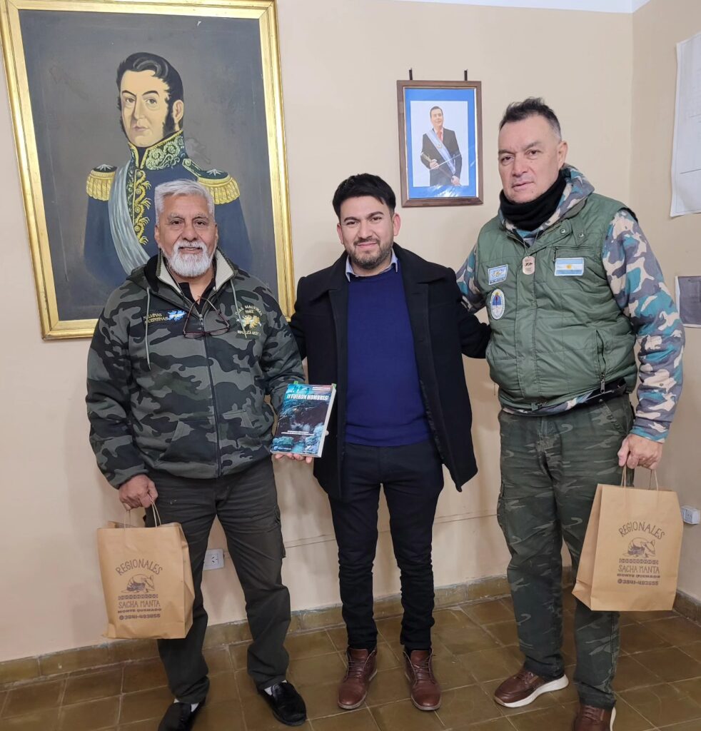 Los excombatientes Ricardo Rojas y Sergio Castro visitaron la Municipalidad de Monte Quemado