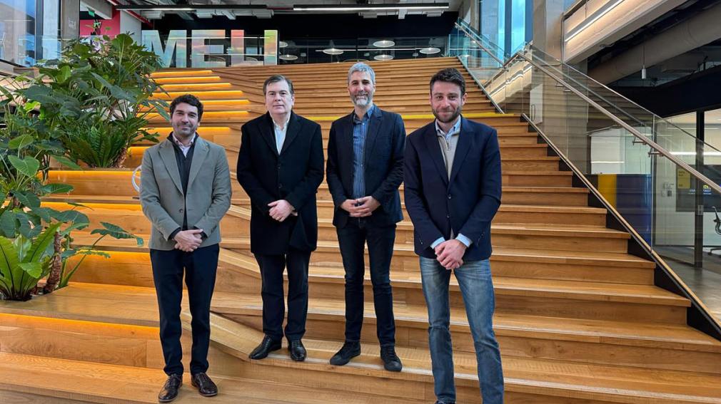 Gerardo Zamora se reunió con autoridades de Mercado Libre para promover inversiones y empleo en la provincia