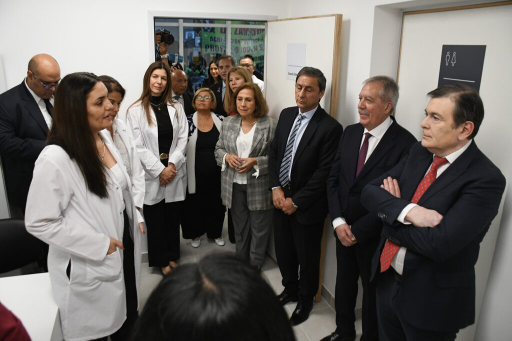 Zamora inauguró la ampliación del Servicio de Maternidad en el Hospital Regional Zamora inauguró la ampliación del Servicio de Maternidad en el Hospital Regional