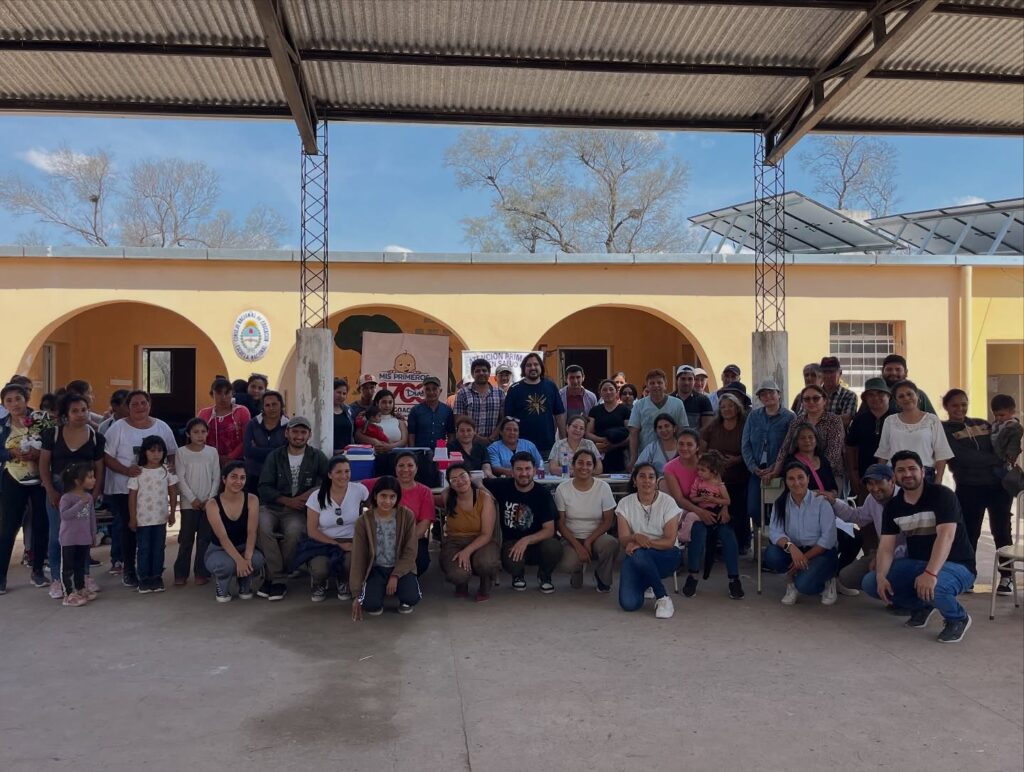 Operativo de Salud en el paraje Nueva Esperanza Operativo de Salud en el paraje Nueva Esperanza