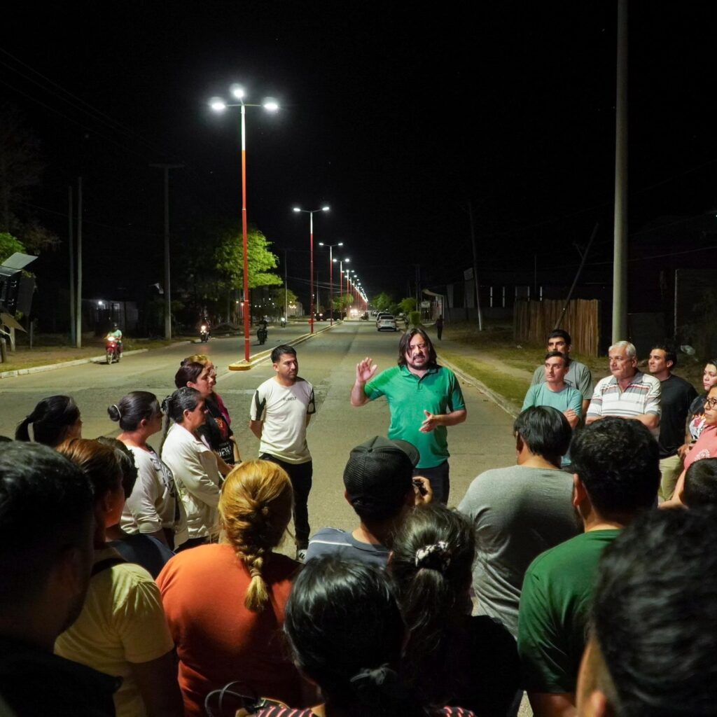 Inauguración de alumbrado público en Accesos y Av. Las Heras Inauguración de alumbrado público en Accesos y Av. Las Heras
