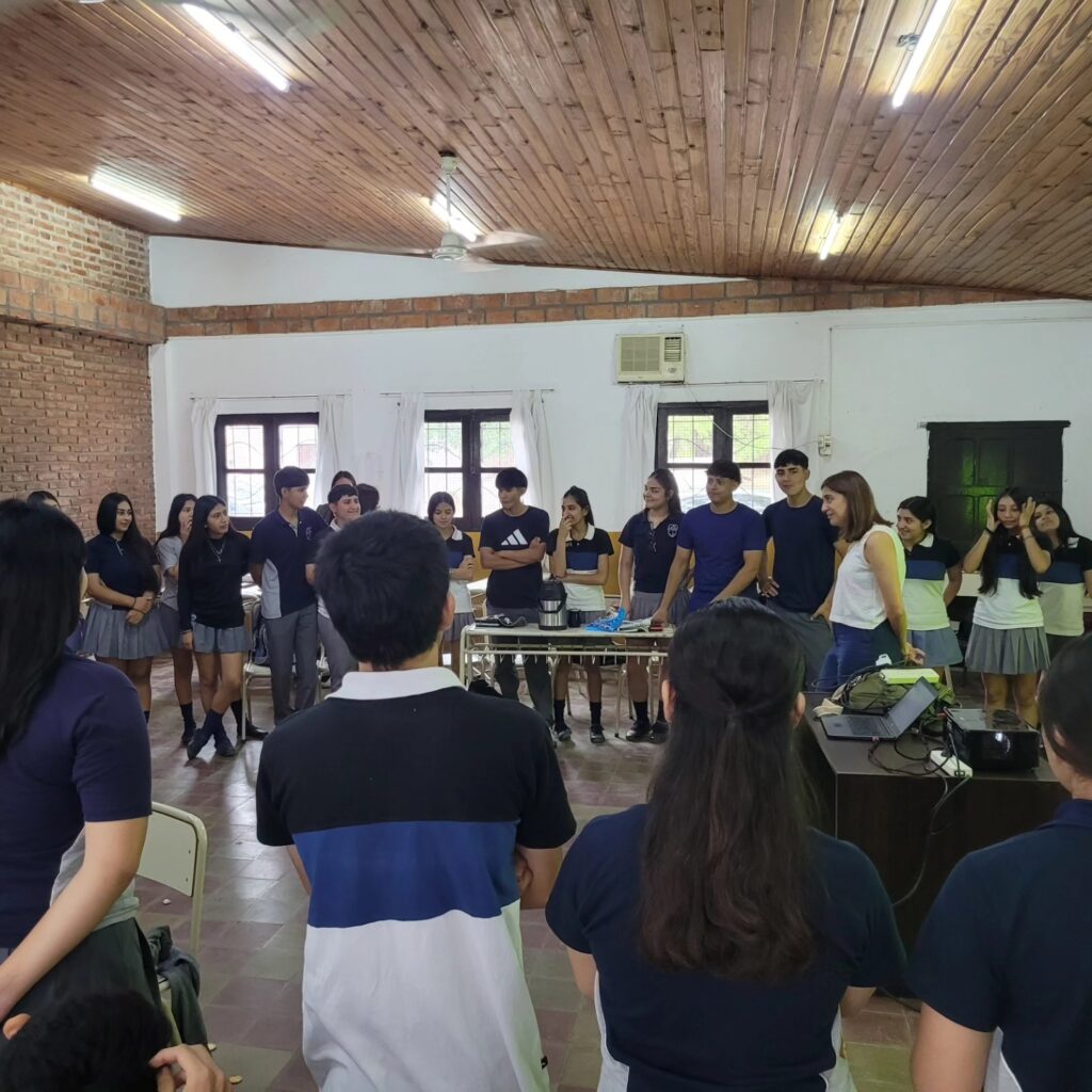Talleres de Orientación Vocacional para estudiantes de Monte Quemado