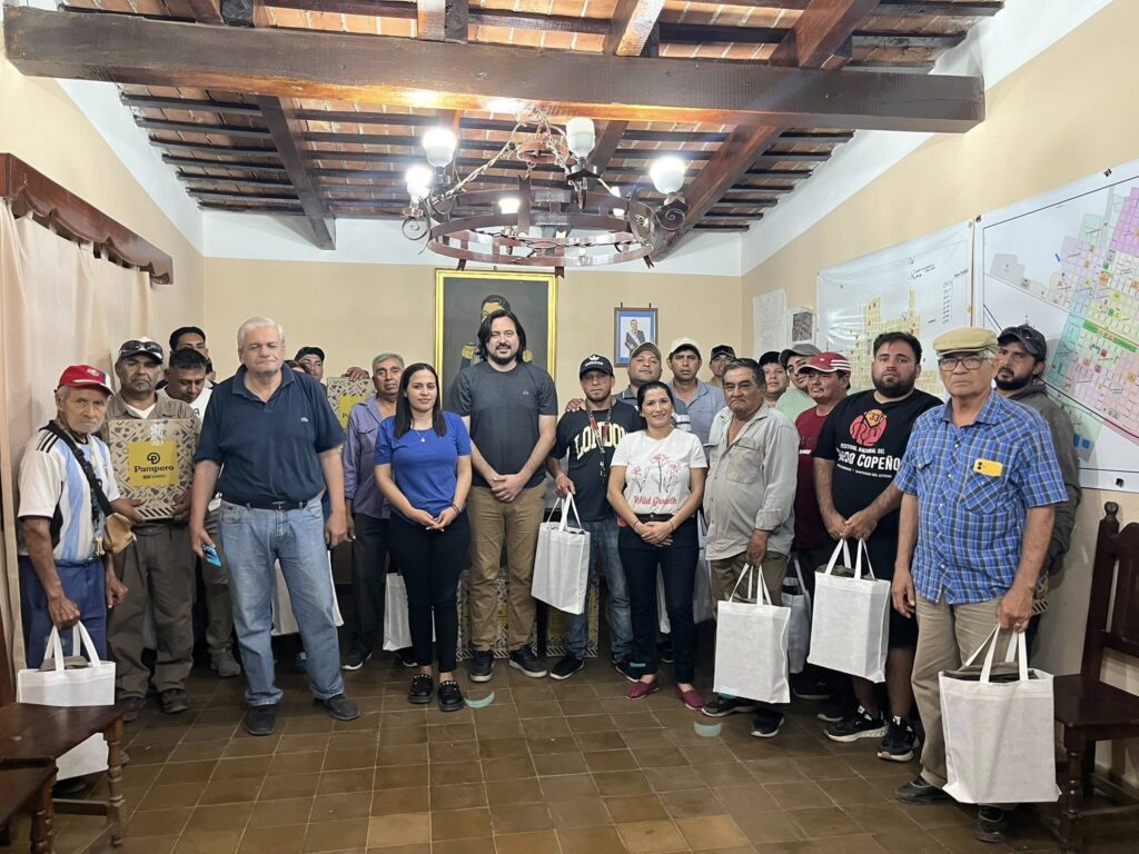 Entrega de indumentaria