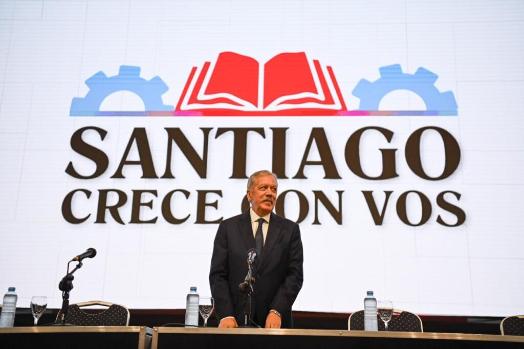 El gobernador dio instrucciones al jefe de gabinete con el fin de convocar a sectores que conforman la mesa de diálogo y trabajo para definir la pauta salarial 2026