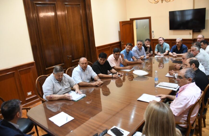 El Gobierno provincial inició la Mesa de Diálogo y Trabajo para definir la pauta salarial 2026 de la administración pública