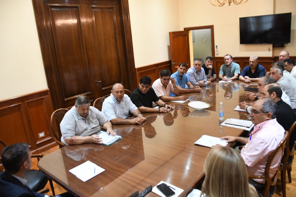 El Gobierno provincial inició la Mesa de Diálogo y Trabajo para definir la pauta salarial 2026 de la administración pública