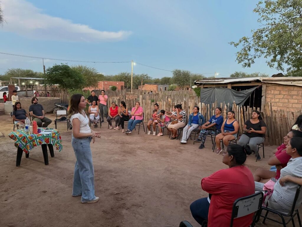Taller sobre acceso a derechos en el Barrio Aeropuerto