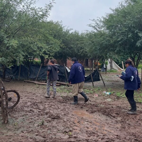 Operativo de relevamiento y asistencia en barrios de Monte Quemado