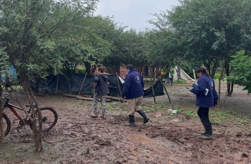 Operativo de relevamiento y asistencia en barrios de Monte Quemado