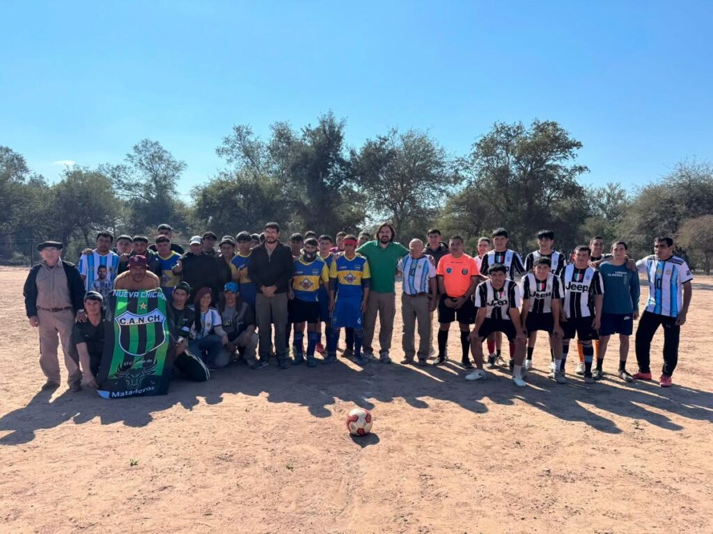 Habilitación de cancha en el Club Nueva Chicago de Palermo Habilitación de cancha en el Club Nueva Chicago de Palermo