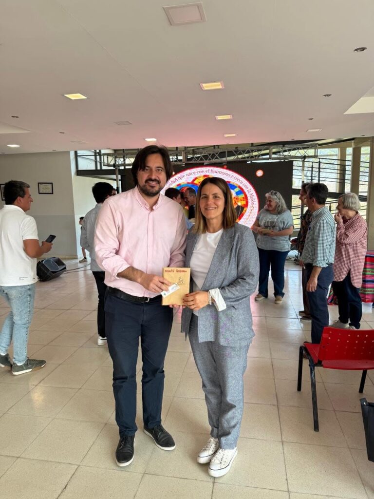 El intendente Felipe Cisneros participó del encuentro “Artesanos de Fraternidad” El intendente Felipe Cisneros participó del encuentro “Artesanos de Fraternidad”